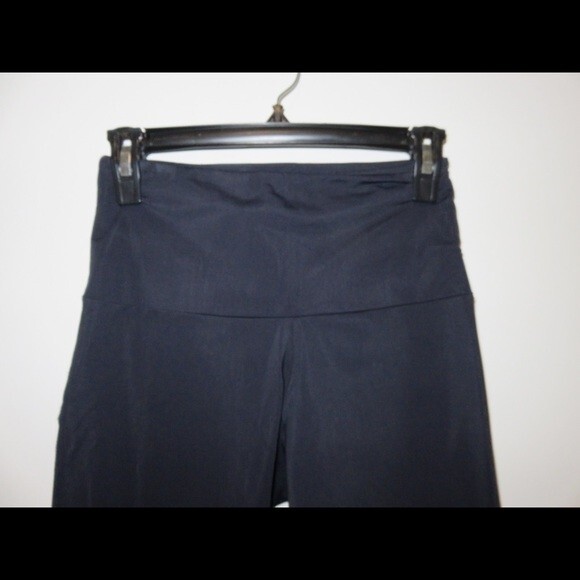 Onzie Black Leggings Flow Track Mesh Cut Out Full Length Workout Small Medium - Picture 3 of 9